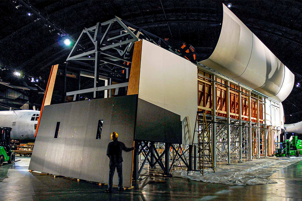 Display Dynamics - US Air Force Museum